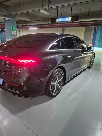 Mercedes-Benz EQE 2023, 35000 км, за 56000000 KRW