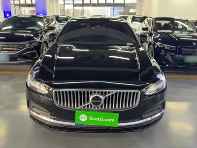 Volvo S90 2023, 74900 км, за 168600 CNY - фото 3