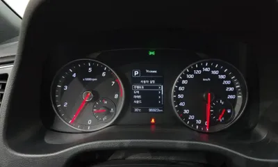 Hyundai Avante 2018, 96923 км, за 10300000 KRW - фото 8