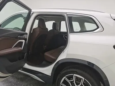 BMW X1 2025, 5100 км, за 158800 CNY - фото 14