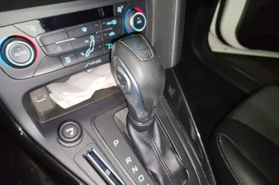 Ford Focus 2015, 42300 км, за 27735.71 CNY - фото 14