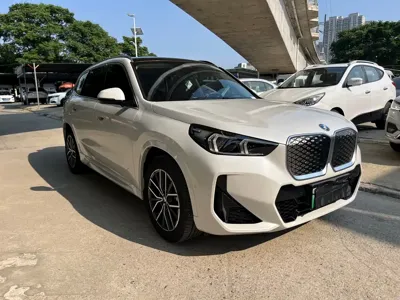 BMW iX1 2025, 9000 км, за 129800 CNY
