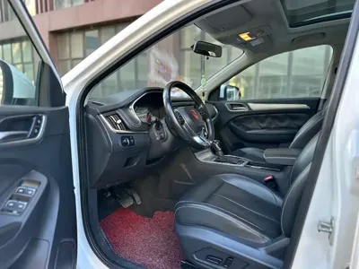 Roewe RX5 2016, 23000 км, за 18900 CNY - фото 4