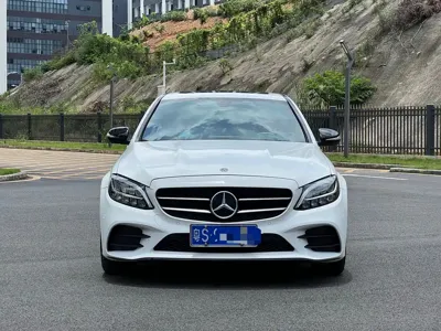 Mercedes-Benz C-Class 2019, 150000 км, за 12621.42 USD