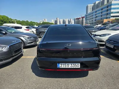 Hyundai Grandeur 2023, 31000 км, за 34900000 KRW