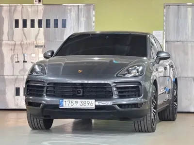 Porsche Cayenne · 2021 год