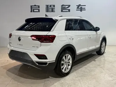 Volkswagen T-Roc 2022, 23000 км, за 109800 CNY