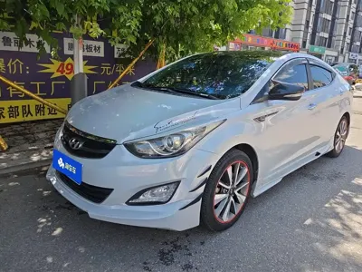 Hyundai Elantra Langdong · 2015 год