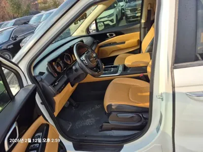 Kia Canival 2023, 74000 км, за 99990000 KRW - фото 9
