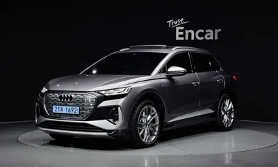 Audi Q4 e-tron · 2025 год