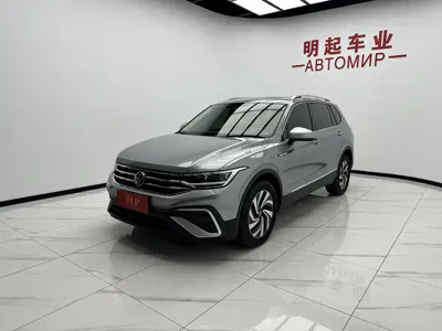 Volkswagen Tiguan L 2023, 30000 км, за 175799 CNY - фото 4