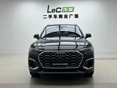 Audi Q5L · 2022 год