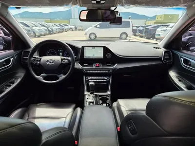 Hyundai Grandeur 2018, 68209 км, за 18000000 KRW - фото 7