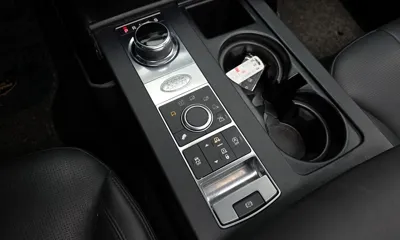 Land Rover Discovery 2019, 127991 км, за 18500000 KRW - фото 9