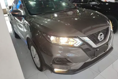 Nissan Qashqai 2022, 46300 км, за 83451.87 CNY
