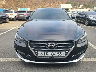 Hyundai Grandeur · 2017 год