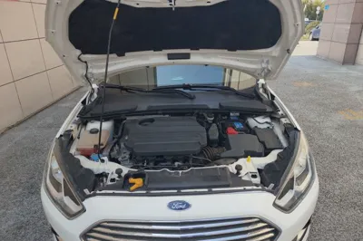 Ford Escort 2017, 63800 км, за 41098.83 CNY - фото 24