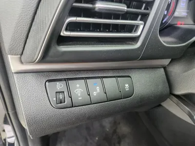 Hyundai Avante 2020, 33400 км, за 13990000 KRW - фото 9