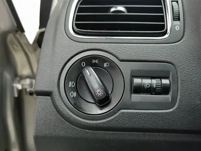 Volkswagen Polo 2013, 106900 км, за 20800 CNY - фото 21