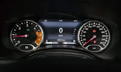 Jeep Renegade 2018, 97511 км, за 9900000 KRW - фото 8