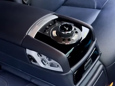 Rolls-Royce Ghost 2014, 25200 км, за 1660000 CNY - фото 30