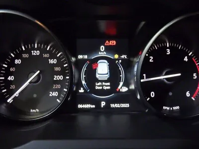 Land Rover Range Rover Evoque 2017, 64687 км, за 15500000 KRW - фото 9