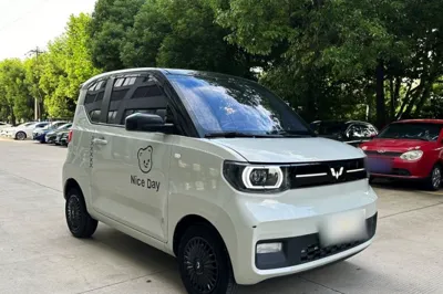 Wuling Hongguang MINIEV 2022, 27000 км, за 36386.25 CNY - фото 12