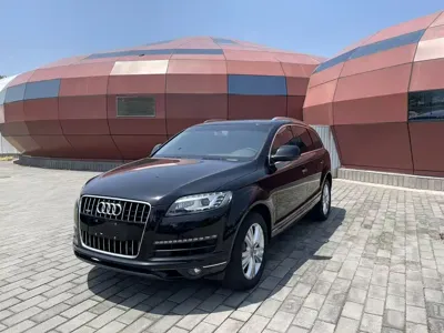 Audi Q7 · 2012 год