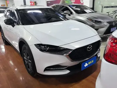 Mazda CX-4 2020, 76000 км, за 67000 CNY