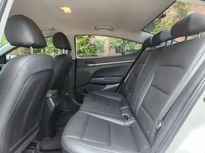 Hyundai Avante 2018, 26457 км, за 12800000 KRW - фото 20