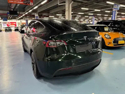 Tesla Model Y 2023, 20000 км, за 179800 CNY