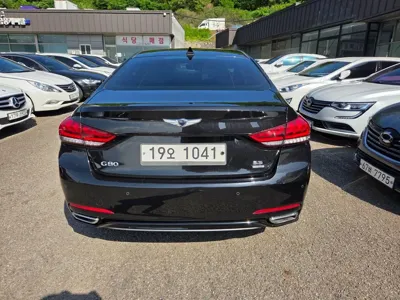 Genesis G80 2018, 129839 км, за 19600000 KRW