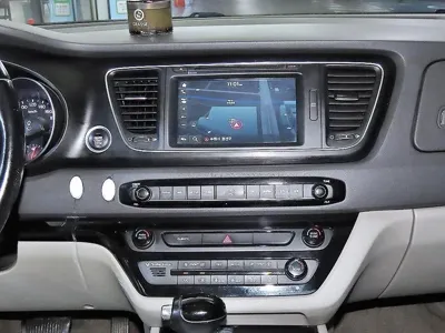 Kia Canival 2015, 232359 км, за 5900000 KRW - фото 11
