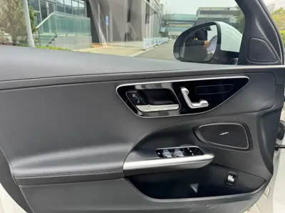 Mercedes-Benz C-Class 2023, 38000 км, за 142600 CNY
