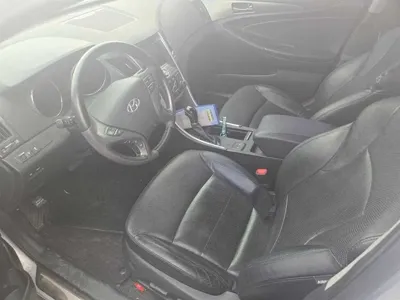 Hyundai Sonata 2012, 203513 км, за 2500000 KRW - фото 7