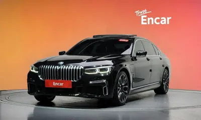 BMW 7-Series · 2021 год
