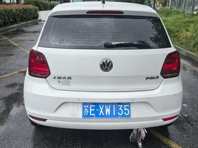 Volkswagen Polo 2015, 120000 км, за 21800 CNY - фото 10