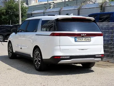 Kia Canival 2023, 61768 км, за 22400000 KRW