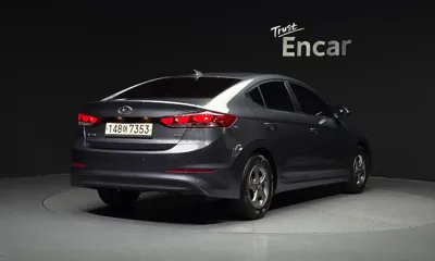 Hyundai Avante 2017, 167543 км, за 6400000 KRW