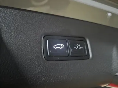 Kia Canival 2025, 20000 км, за 43550000 KRW - фото 20
