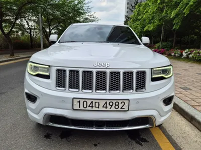Jeep Cherokee 2015, 139110 км, за 11900000 KRW