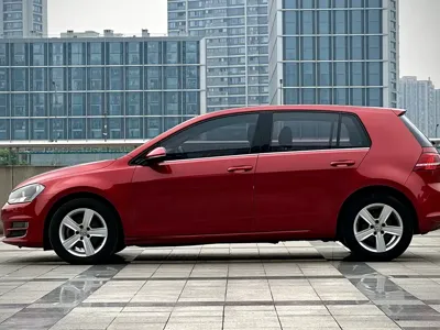 Volkswagen Golf 2016, 65000 км, за 35000 CNY