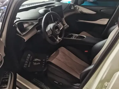 BYD Dolphin 2023, 45000 км, за 58800 CNY