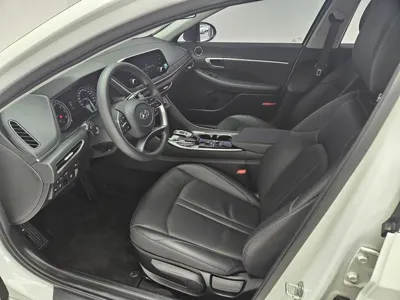 Hyundai Sonata 2022, 52300 км, за 15200000 KRW - фото 12