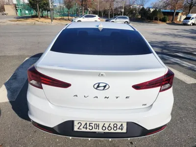 Hyundai Avante 2020, 96903 км, за 11200000 KRW