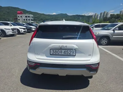 Kia Niro 2022, 70000 км, за 25700000 KRW