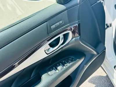 Infiniti Q70 2015, 60000 км, за 73800 CNY - фото 10
