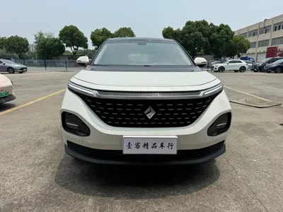 Baojun RM-5 2020, 40000 км, за 29800 CNY