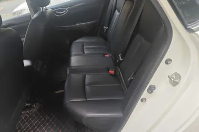 Nissan Sylphy 2021, 60500 км, за 55549.16 CNY - фото 14