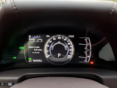 Lexus ES 2019, 100000 км, за 186000 CNY - фото 10